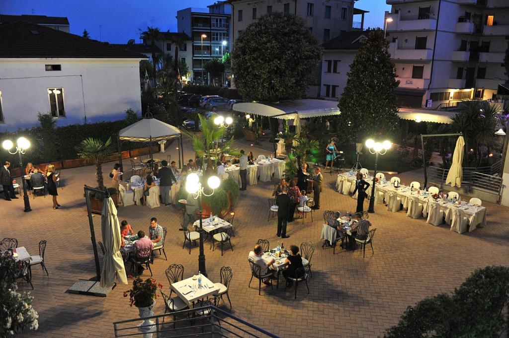 Hotel President Montecatini Terme Luaran gambar